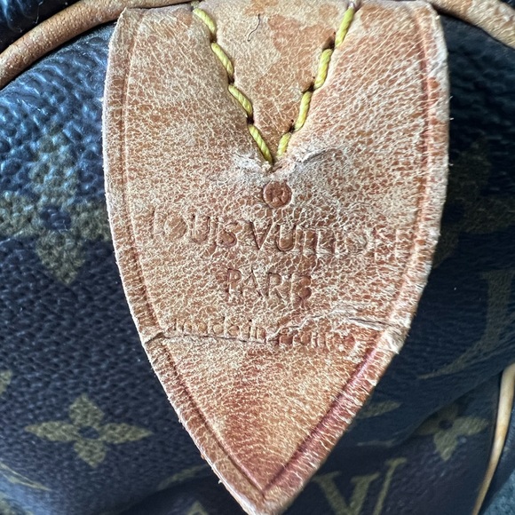 Vintage Louis Vuitton handbag from 90s - Picture 4 of 14